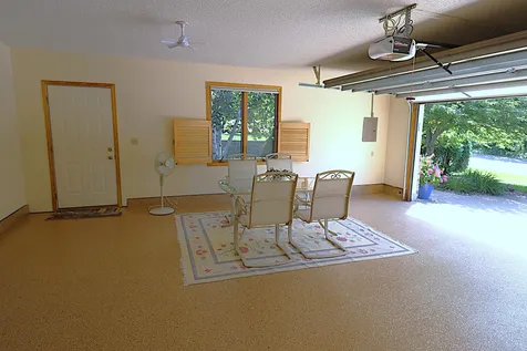 829 Autumn Way Stillwater MN 55082
