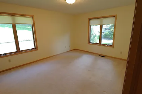829 Autumn Way Stillwater MN 55082