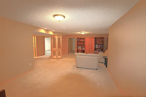 829 Autumn Way Stillwater MN 55082