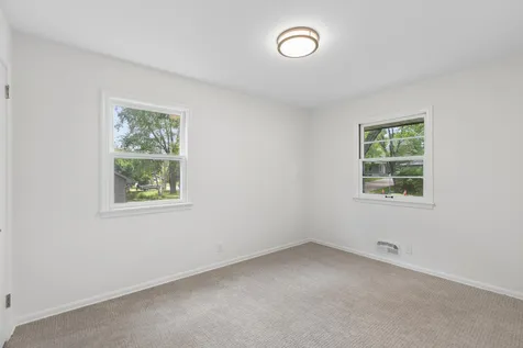 24850 Amlee Road Shorewood MN 55331
