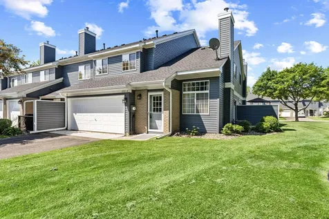 1755 Donegal Drive Woodbury MN 55125