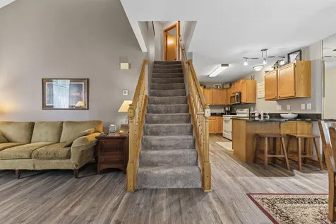 1755 Donegal Drive Woodbury MN 55125