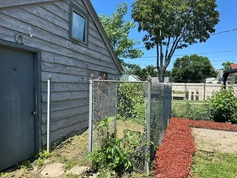 6052 Clinton Avenue S Minneapolis MN 55419