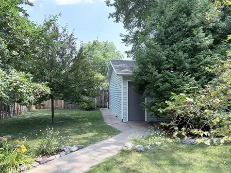1020 7th Street S Fargo ND 58103