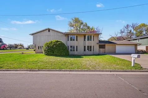 2000 Westview Drive Hastings MN 55033