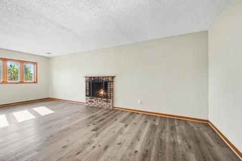 2000 Westview Drive Hastings MN 55033