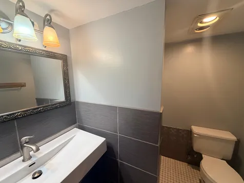 2597 Southlawn Drive Maplewood MN 55109