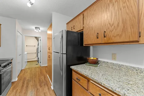 661 Belland Avenue Vadnais Heights MN 55127