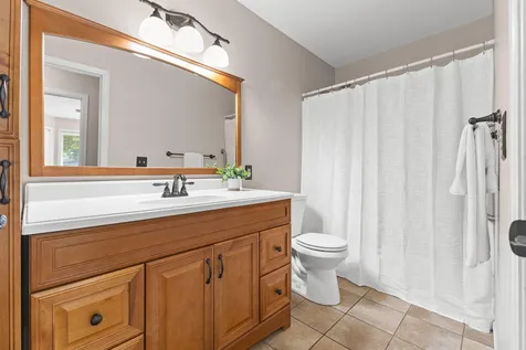 661 Belland Avenue Vadnais Heights MN 55127