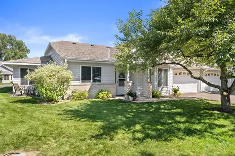 661 Belland Avenue Vadnais Heights MN 55127