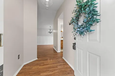 661 Belland Avenue Vadnais Heights MN 55127