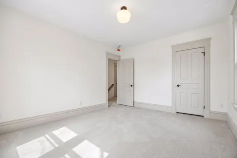 941 Hague Avenue Saint Paul MN 55104
