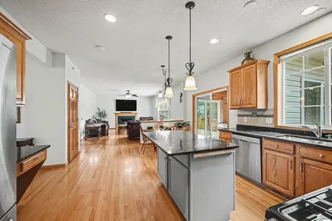 2466 Lone Eagle Trail Woodbury MN 55129