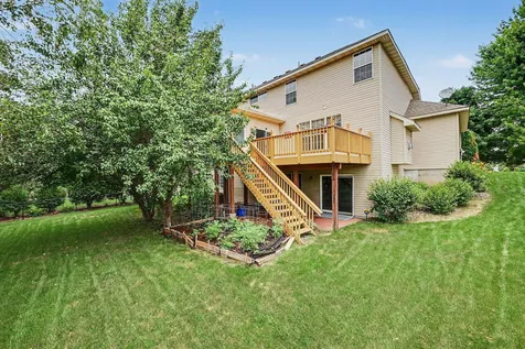 2466 Lone Eagle Trail Woodbury MN 55129