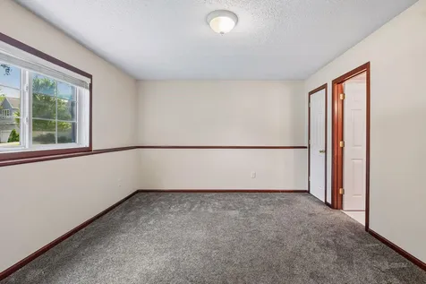 1528 Savanna Drive Shakopee MN 55379