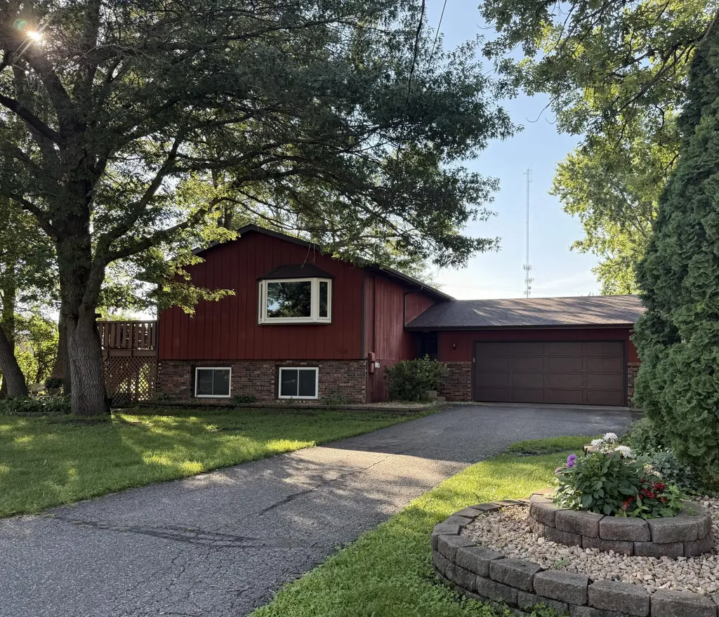 1018 3rd Street N Sauk Rapids MN 56379