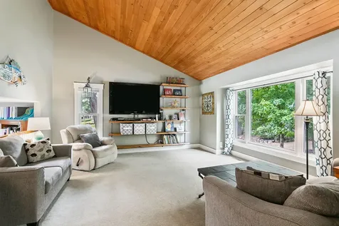 1772 Lafayette Lane Mound MN 55364
