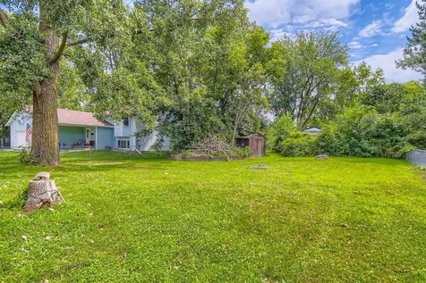 7236 Clear Ridge Centerville MN 55038