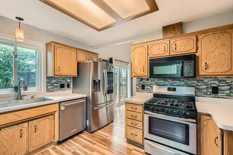 7236 Clear Ridge Centerville MN 55038
