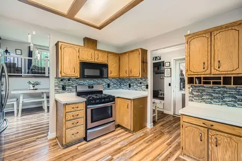 7236 Clear Ridge Centerville MN 55038