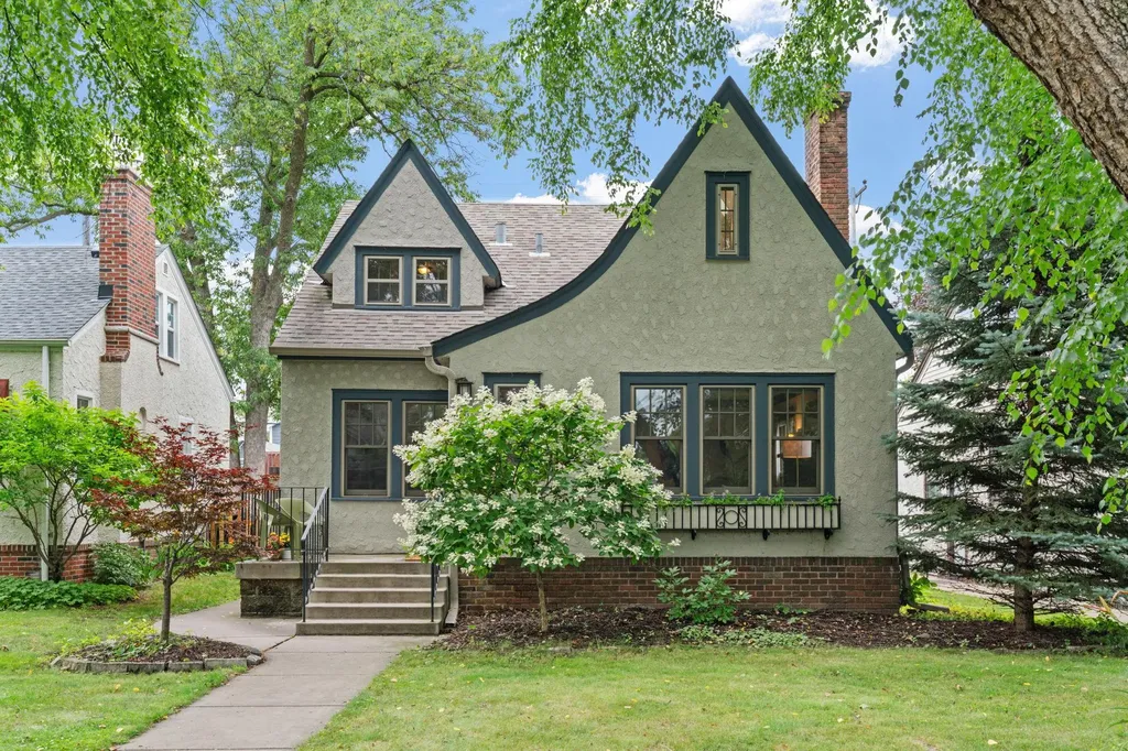 5315 Abbott Avenue S Minneapolis MN 55410