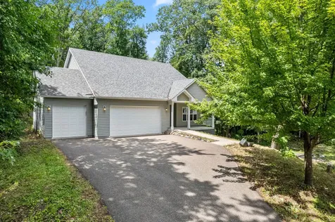 13593 Embry Way Apple Valley MN 55124
