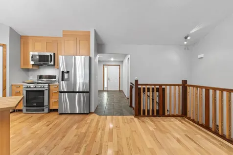 13593 Embry Way Apple Valley MN 55124