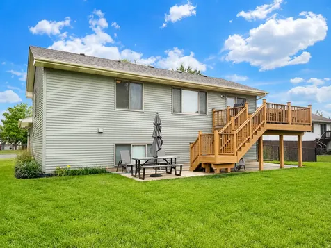 9355 Jarrod Avenue S Cottage Grove MN 55016