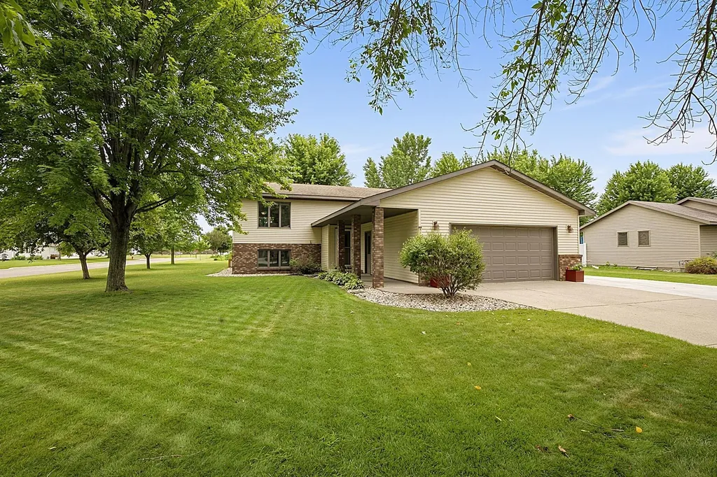 515 Main Street E Richmond MN 56368