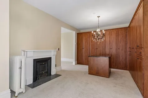 422 Laurel Avenue Saint Paul MN 55102