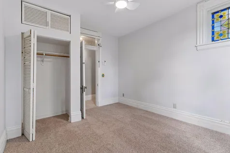422 Laurel Avenue Saint Paul MN 55102