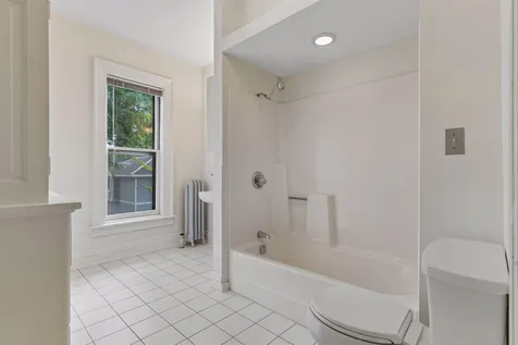 422 Laurel Avenue Saint Paul MN 55102
