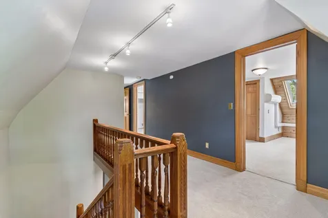 422 Laurel Avenue Saint Paul MN 55102