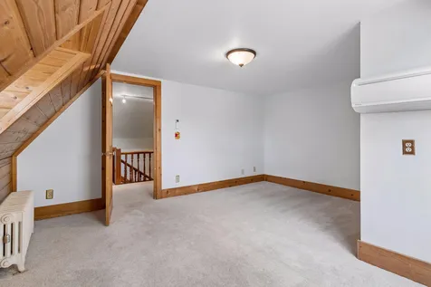422 Laurel Avenue Saint Paul MN 55102