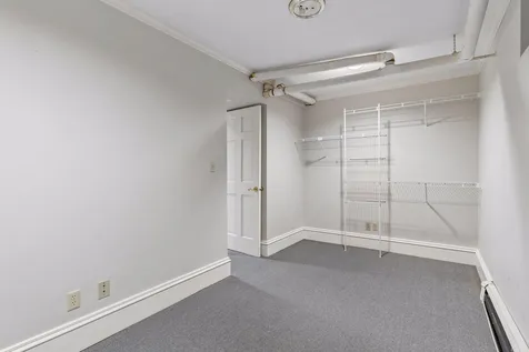 422 Laurel Avenue Saint Paul MN 55102