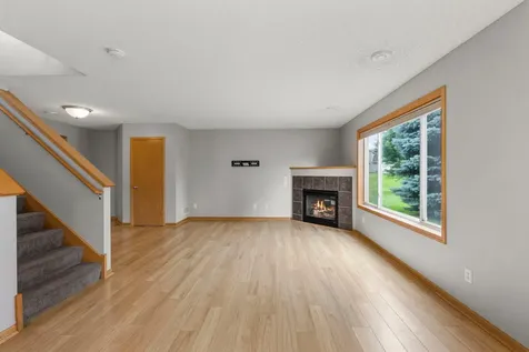 1685 Philipp Way Shakopee MN 55379