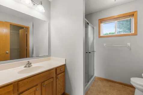 1685 Philipp Way Shakopee MN 55379