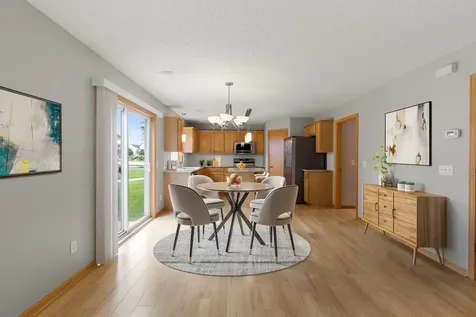 1685 Philipp Way Shakopee MN 55379