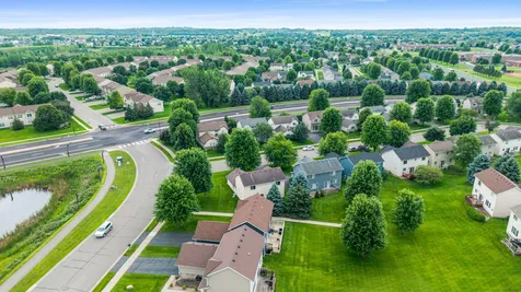 1685 Philipp Way Shakopee MN 55379