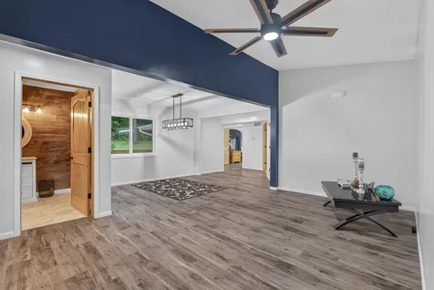 28130 140th Street NW Zimmerman MN 55398