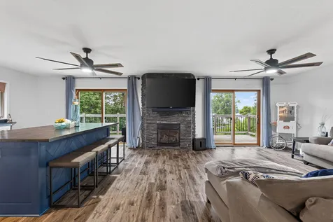 28130 140th Street NW Zimmerman MN 55398