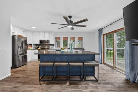 28130 140th Street NW Zimmerman MN 55398