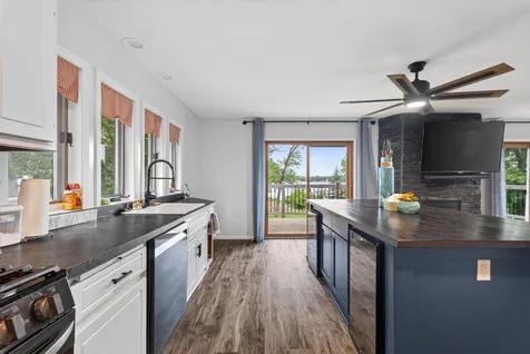 28130 140th Street NW Zimmerman MN 55398