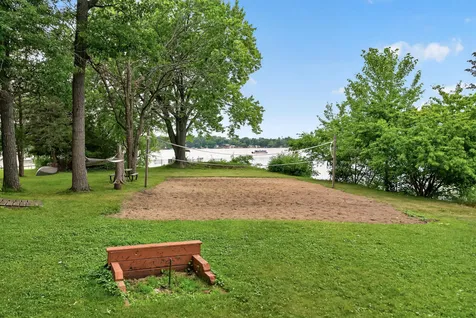 28130 140th Street NW Zimmerman MN 55398