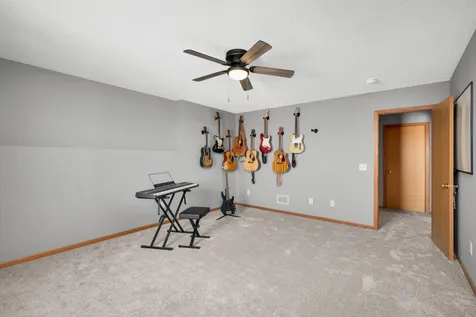 9678 65th Street S Cottage Grove MN 55016
