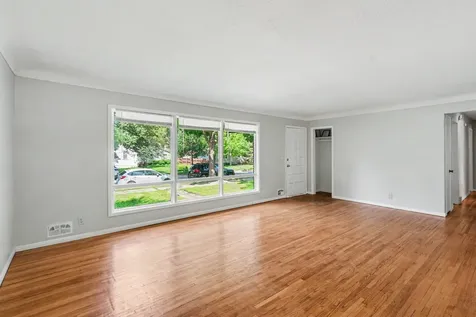 1066 26th Avenue SE Minneapolis MN 55414