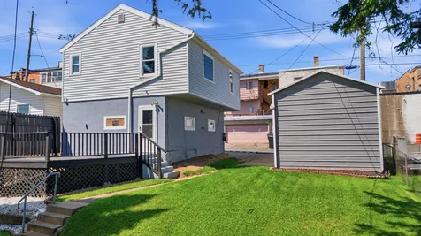 216 1st St SW Chisholm MN 55719