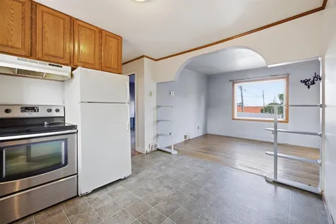 216 1st St SW Chisholm MN 55719