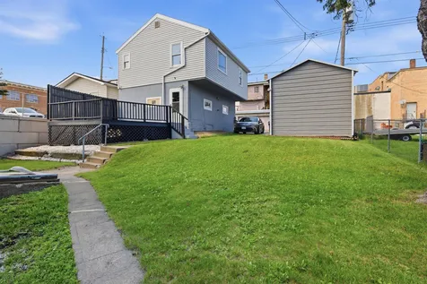 216 1st St SW Chisholm MN 55719
