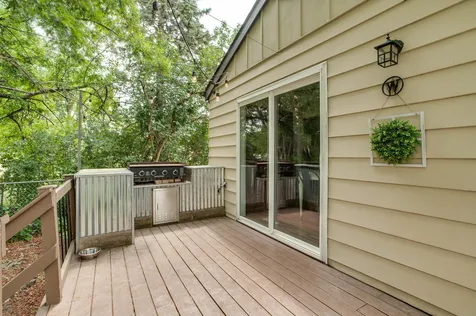 424 15th Street S Moorhead MN 56560
